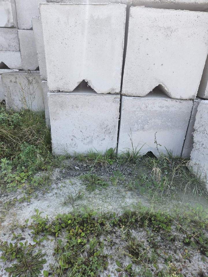 1000014330