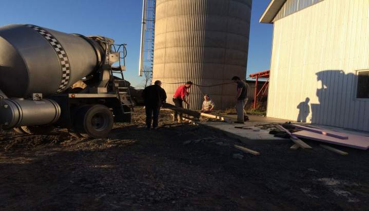 Livraison de béton agricole